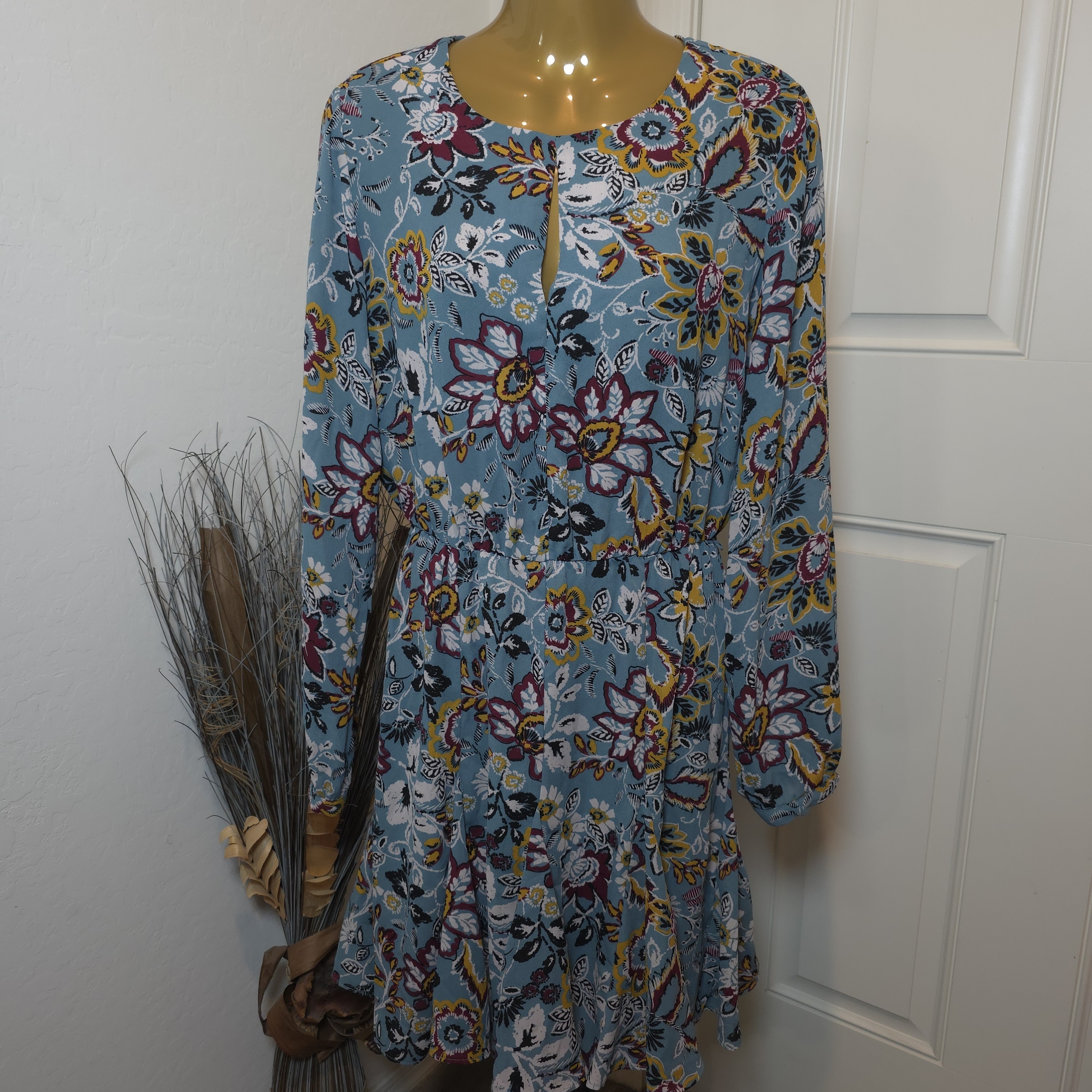Emma & Michele Teal Long-Sleeve Dress Floral Print Sz M Elastic Waist